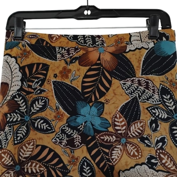 Floral Botanical Tropical Modest 90's Skirt 10 Leaves - Picture 2 of 10